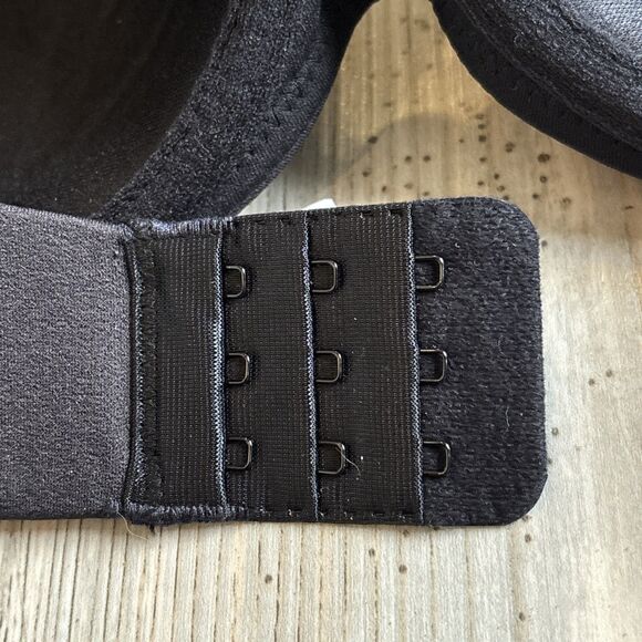 NWOT Mirry Strapless Bra With Removable Straps Size 38D - Picture 3 of 8